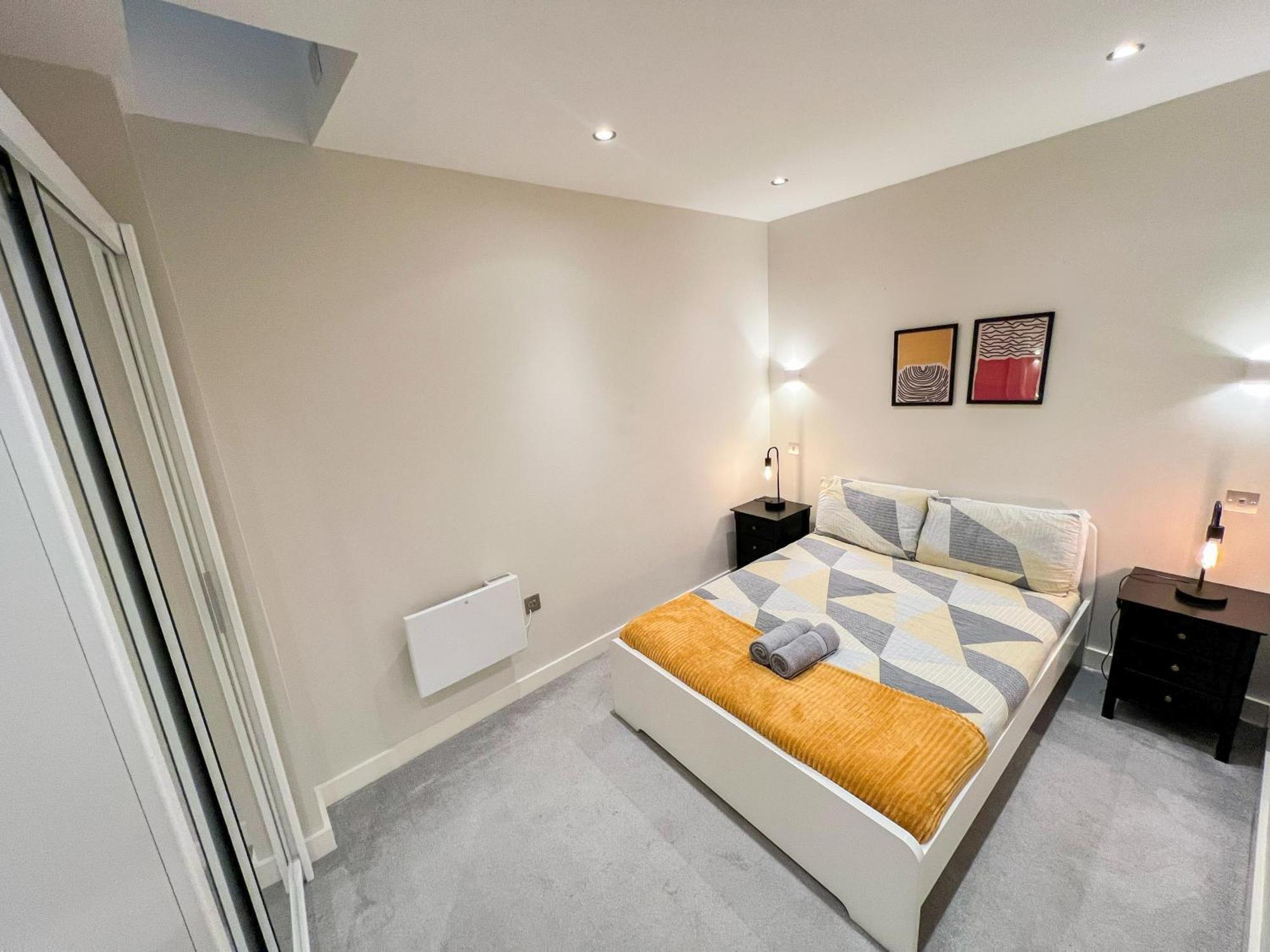 Charming 1-bedroom Haven Near The Shard In Elephant & Castle Apartament