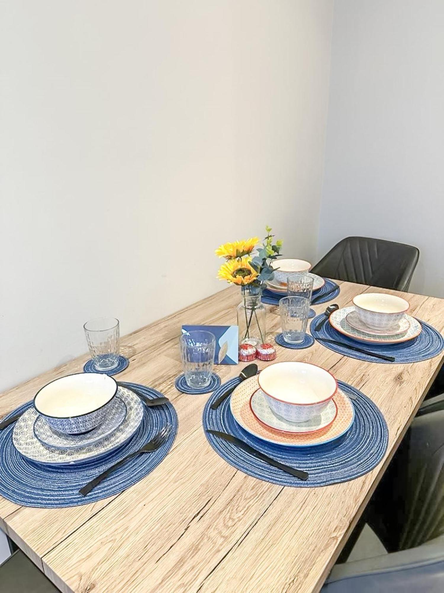 Charming 1-bedroom Haven Near The Shard In Elephant & Castle * Londra